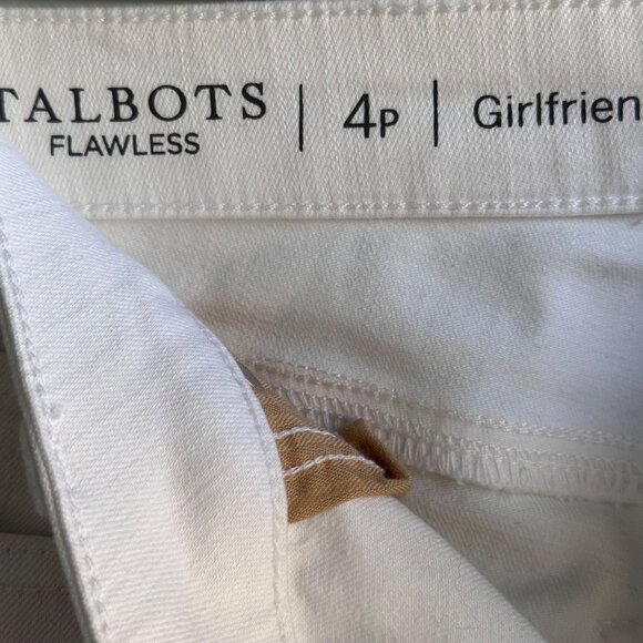 Talbots Flawless White Girlfriend Jeans 4P Ankle Length Mid-Rise Relaxed-Leg $95 - Picture 3 of 10